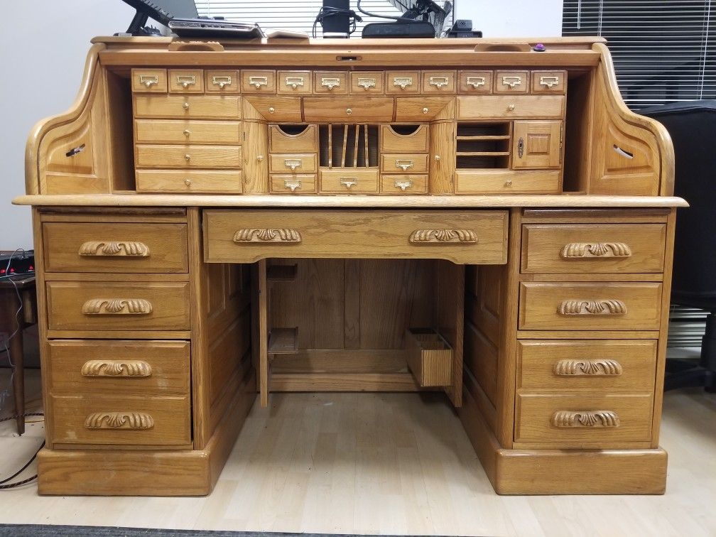Wells Fargo Solid Oak Roll Top Desk - Rare/ Vintage