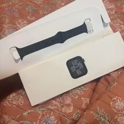 Apple - Watch SE 2nd Generation Unopened