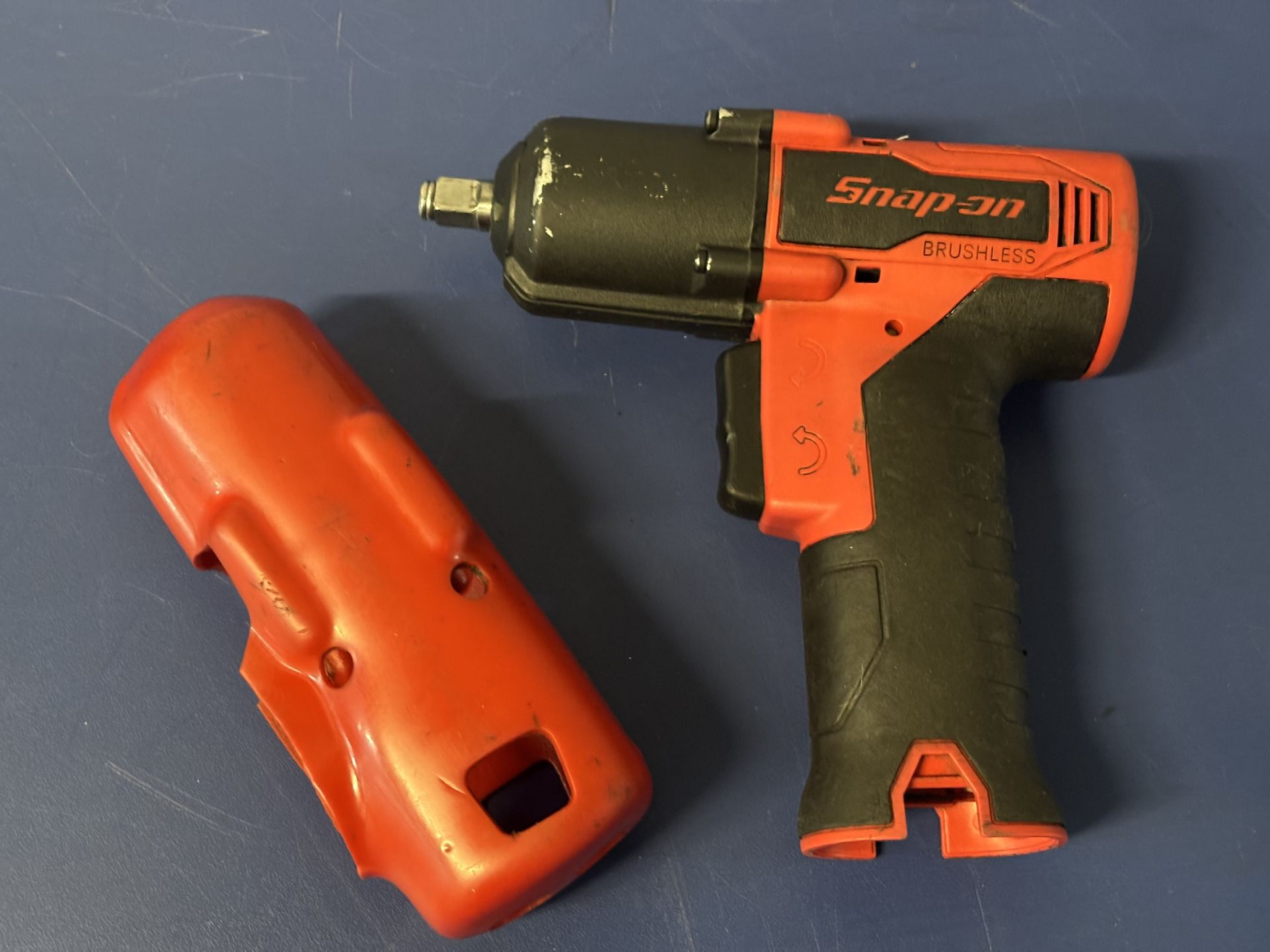 Snap-on Tools 14.4 V 3/8" Drive MicroLithium Cordless Impact Wrench (Tool Only) (Red) (BRUSHLESS)
