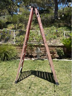 Werner Fiberglass 8ft Step Ladder