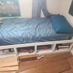 Twin Size Bed And Frame