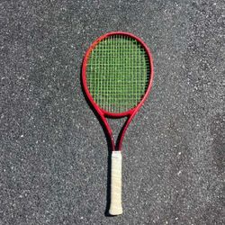 month mouth Rule the Court with High-End Tennis Rackets!