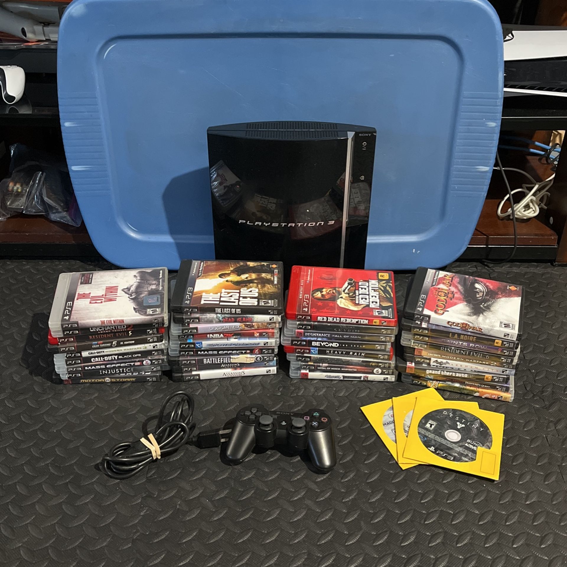 Sony Playstation 3 Collection Bundle 40 Games