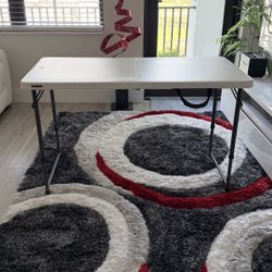 4-Foot Folding Table + Black Stretch Cover 