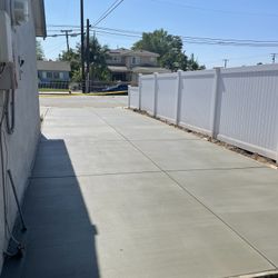 Concrete For Drive Way Front Yard And Back Yard 