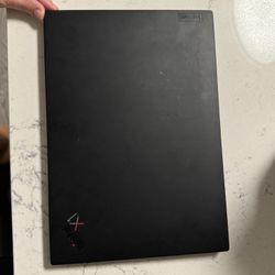 Lenovo Thinkpad X1 11th Gen - 14in