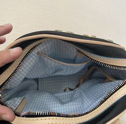 Dooney and Bourke Charm Backpack (brand new) for Sale in  display picture 3