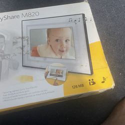 Live Picture Frame With Music 