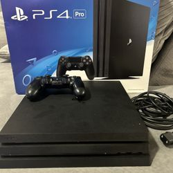 Black PS4 Pro