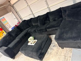Sectional couch