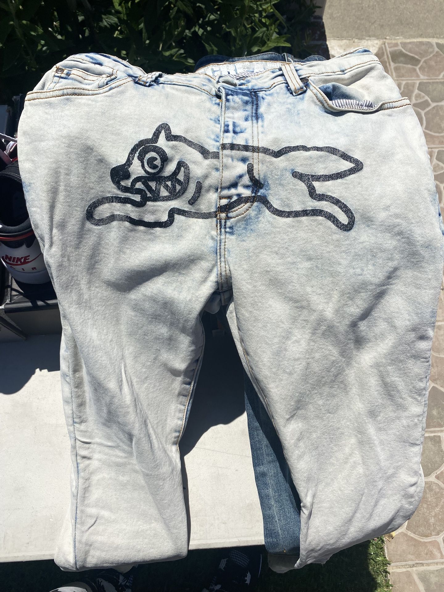Icecream Pants Size 32