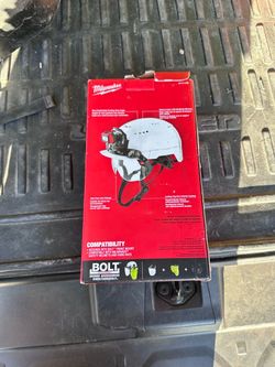 Milwaukee BOLT Sun Visor – New Open Box + Headlamp Attachment