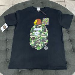 BAPE T