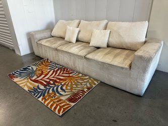 OFF WHITE BONELESS COUCH W/ FREE DELIVERY