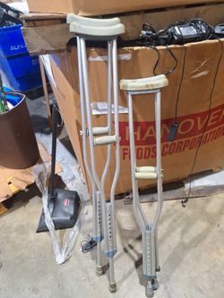 crutches 4 pcs
