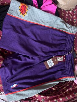 Men’s large suns shorts