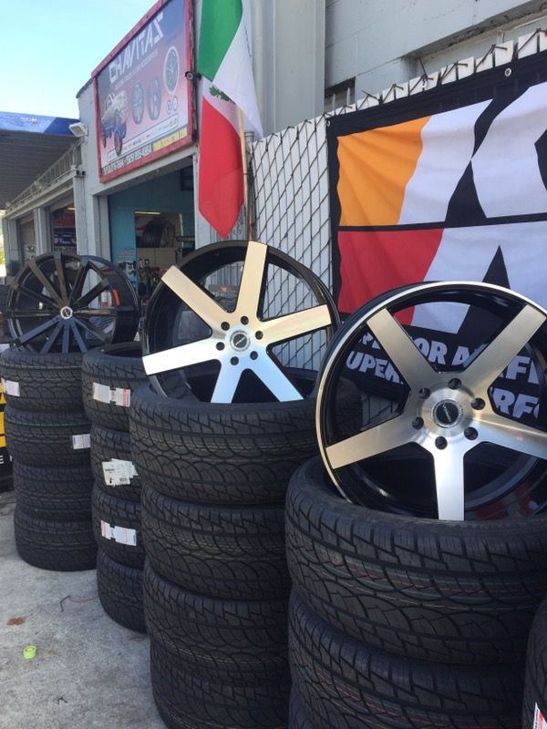 Chavitas Custom Rims and tire special