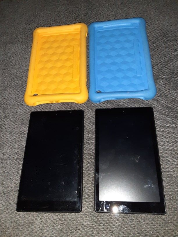 2 AMAZON KINDLE FIRES FOR SALE!!