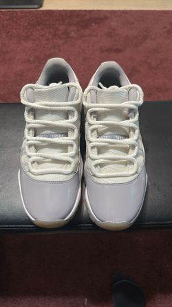 Jordan 1s low  cool grey size 8.5. $65