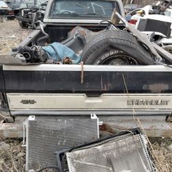 Obs Tailgate With Trim Parts $250