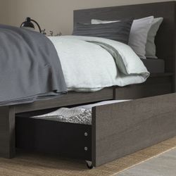 Complete Twin Bed With Two Drawer Storage