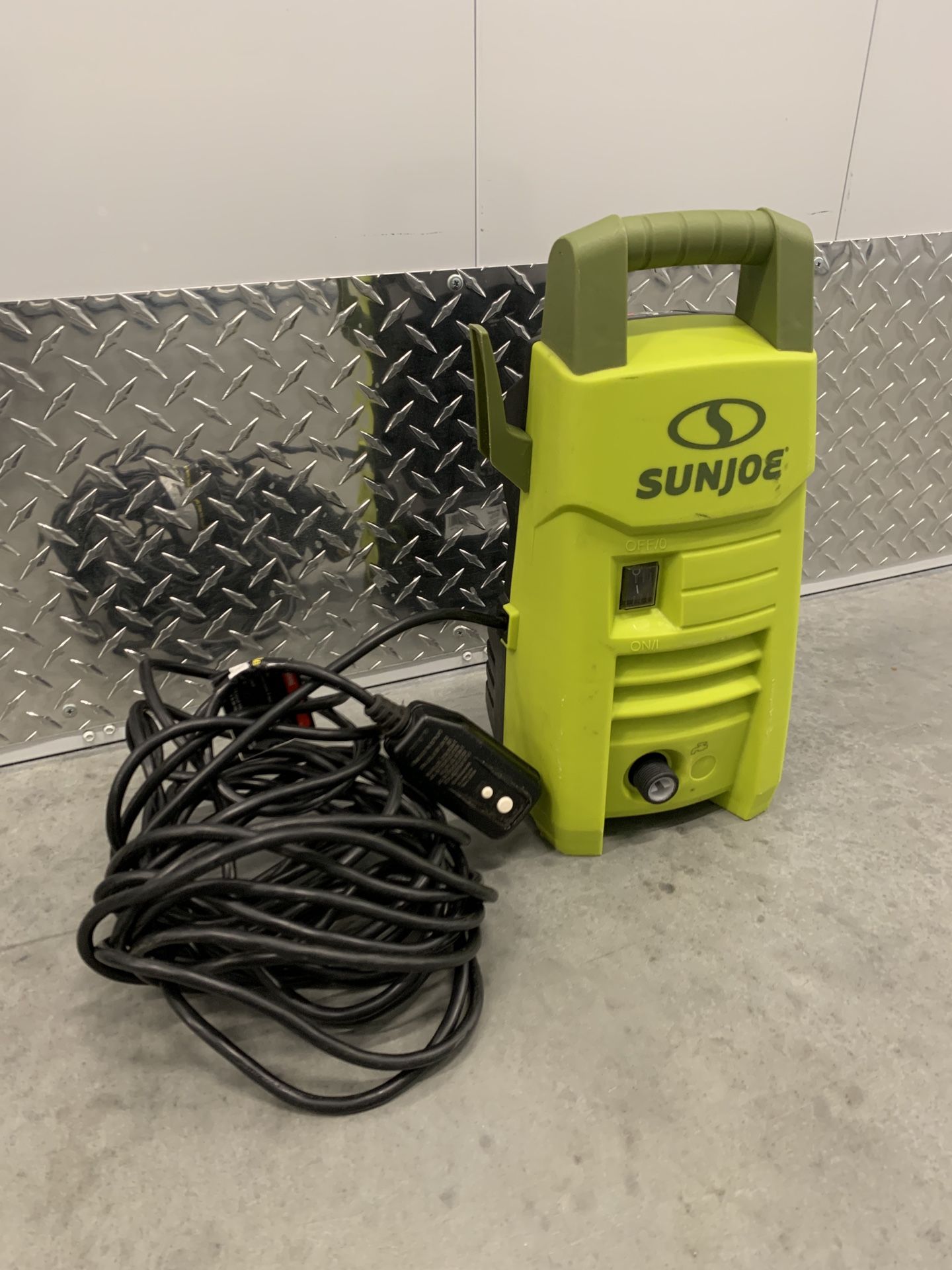 Sunjoe Pressure washer Spx205e