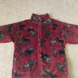 Vintage black mountain outdoor fleece jacket  Horses all around  27” top to bottom 23 1/2” pit to pit  