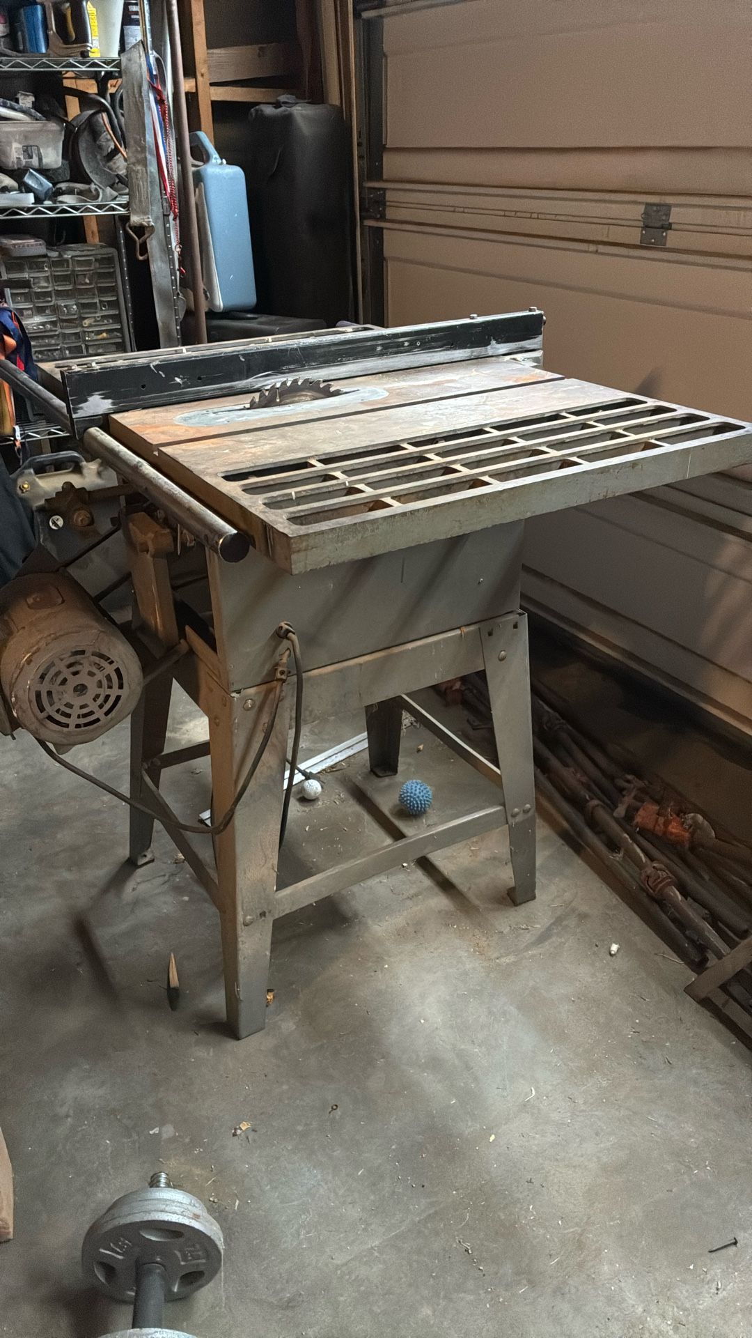 Table saw