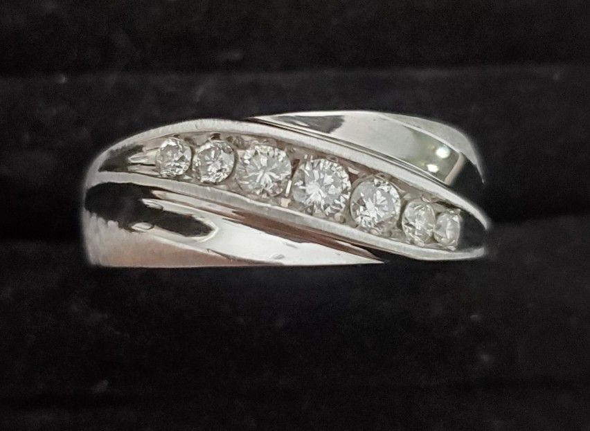 Men's Wedding Band $1000