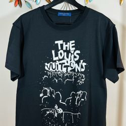 LOUIS VUITTON CONCERT PRINT T-SHIRT SS23, Visit Our Profile For More Items Available…