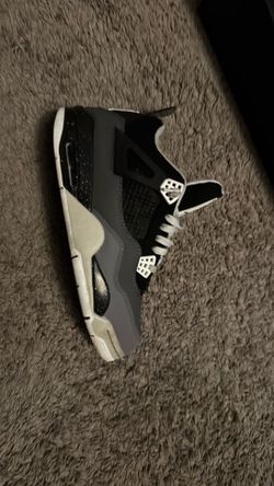 Jordan 4s