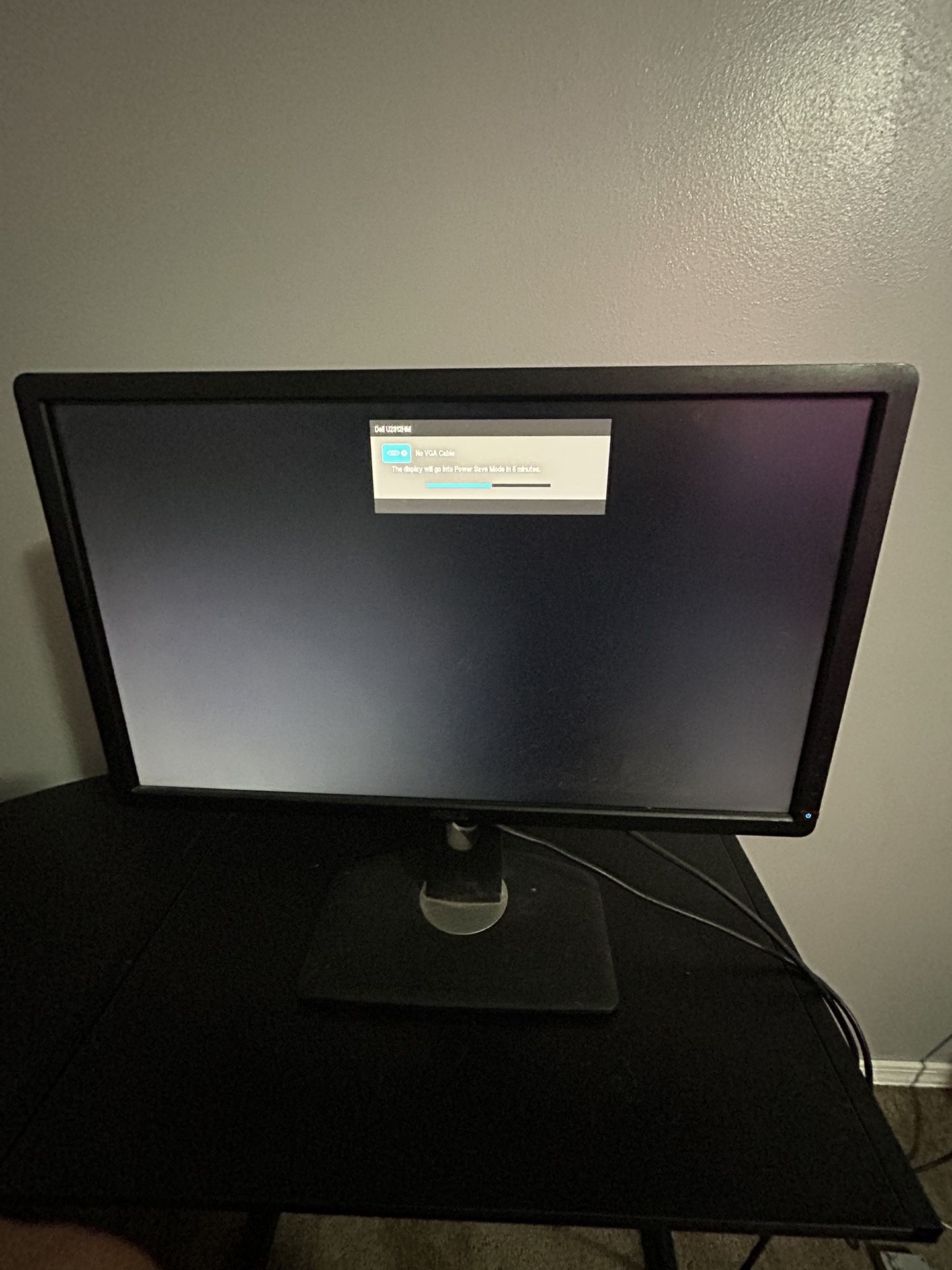 24’ DELL computer monitor