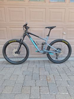 MARIN HAWK HILL 27.5 INCH FULL SUSPENSION MOUNTAIN BIKE ( CHECK MY OTHER BIKES)