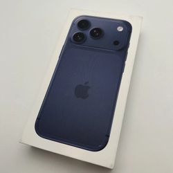 IPHONE 17 Pro Max 256gb Brand New Locked (Att)