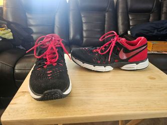Nike Lunar Fingertrap Training Sneakers