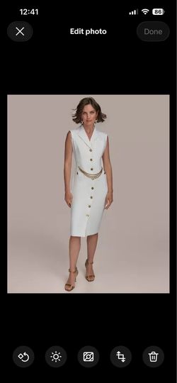 Donna Karan dress sophisticated and elegant totally new-no chain included