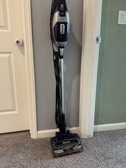 Shark Duo Clean Vacuum 