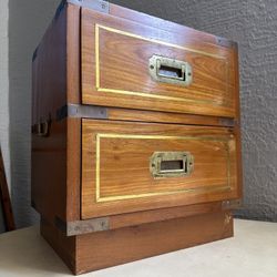 VINTAGE MILIARY CAMPAIGN SIDE END LAMP BEDSIDE TABLE CHEST WITH DRAWERS