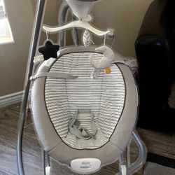Baby Swing/bouncer
