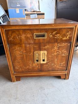 Heritage Asian Style End Table / Nightstand