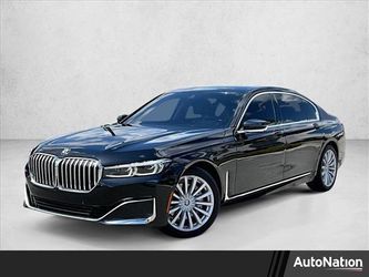 2022 BMW 740