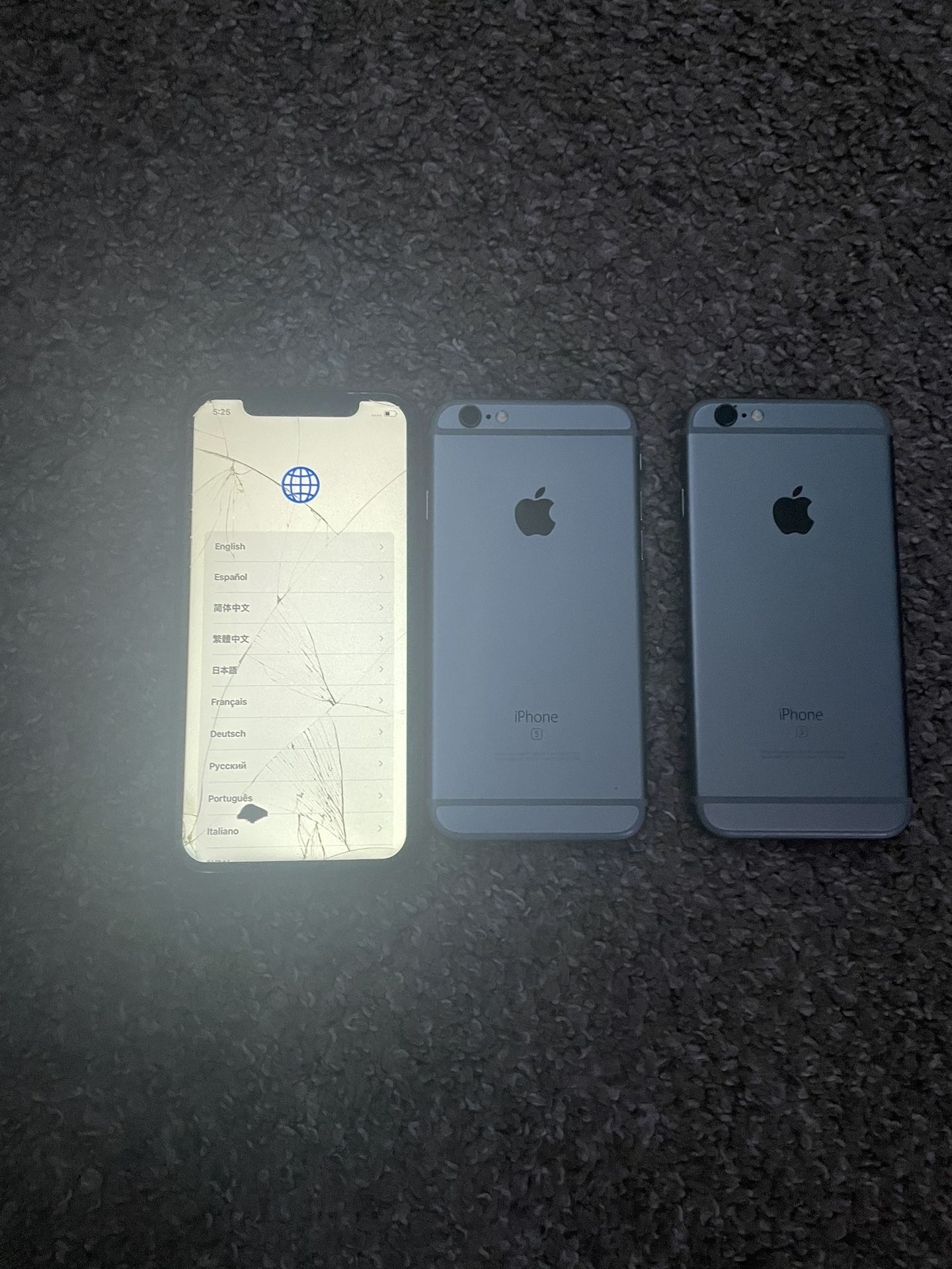 iPhones 