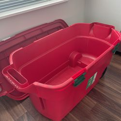 45 Gallon Latch and Stack Heavy Duty Container with Wheels - Holiday Edition