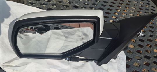 GMC Sierra OEM Mirrors