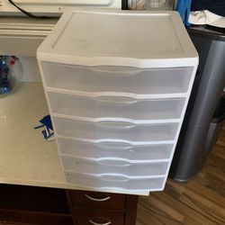 5 Drawer Plastic Stand