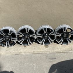 Size 17 Para Tacomas Y Tundras 