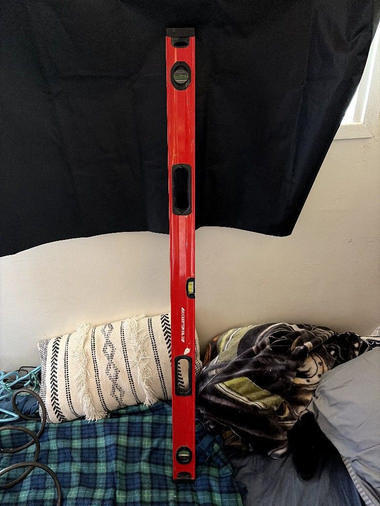 4 Inch Level 4inch Level Barely Used. Good For Drywall Sidewalks for Sale in San ...