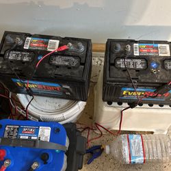 Marine battery ever start and blue top optima