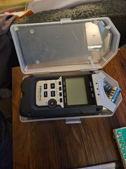 Zoom H4N Pro with carrying case