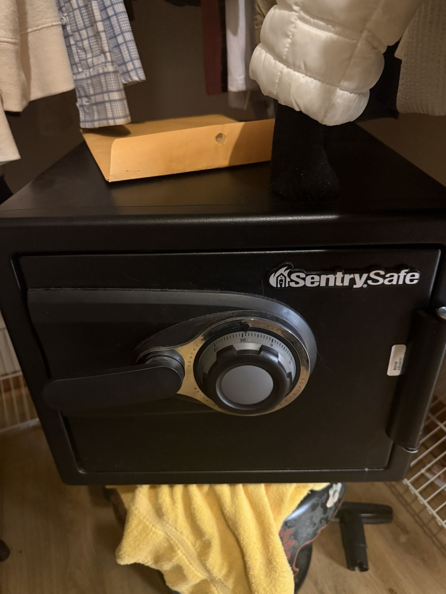 Sentrysafe Safe